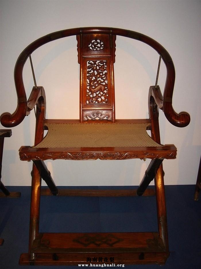 世博黄花梨家具展示件