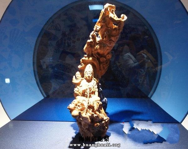 海南三宝之海南黄花梨:善财观音