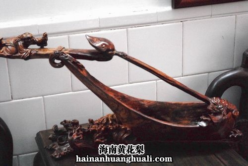海南黄花梨工艺品：刘海戏蟾蜍